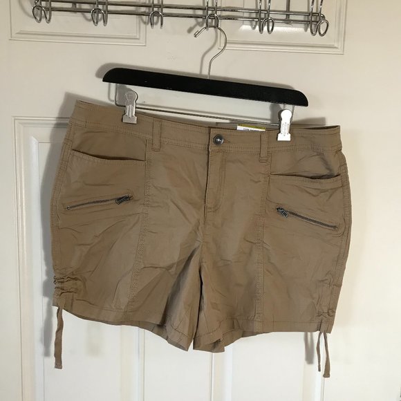 Style & Co. Pants - NWT Style & Co. Cinched Sides Shorts Beige